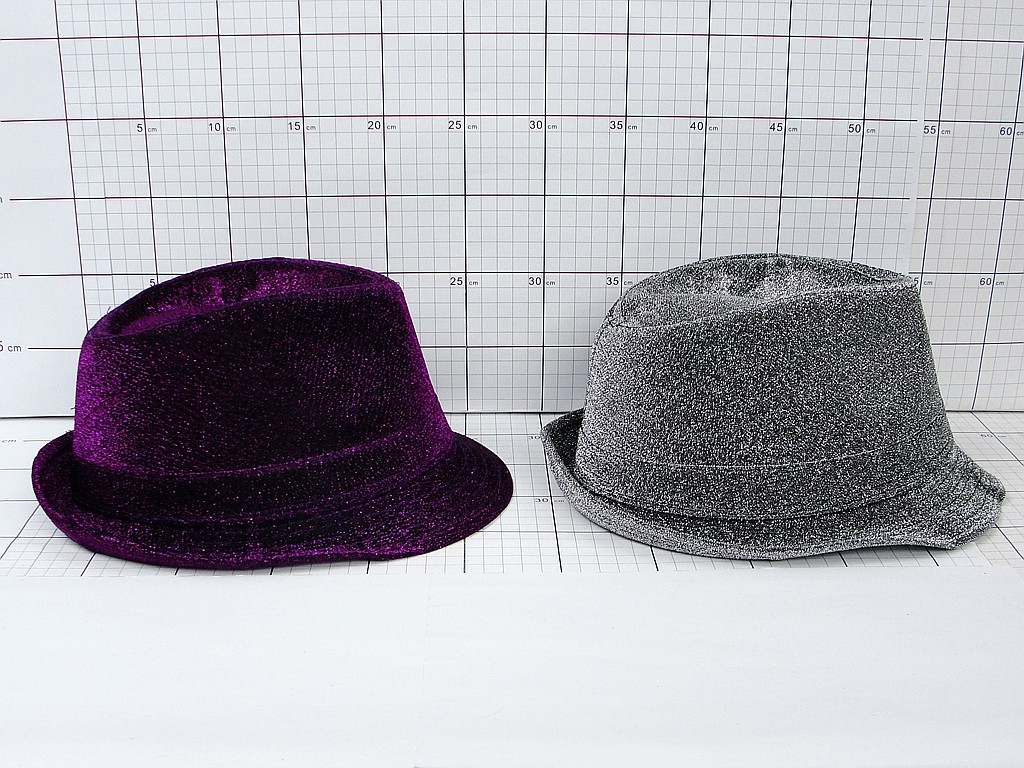 KAPELUSZ AKSAMITNY FEDORA ; MIX KOLORÓW; wym. 28x23x12cm ; PPB ; 360 ; EAN: 