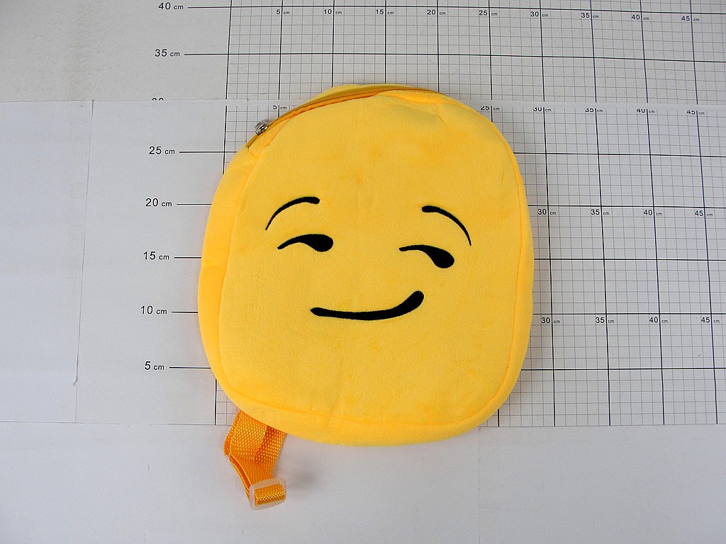 Plecak EMOTIKON pluszowy; wym.24x26x6 cm PPB ; 10/200 ; EAN: 