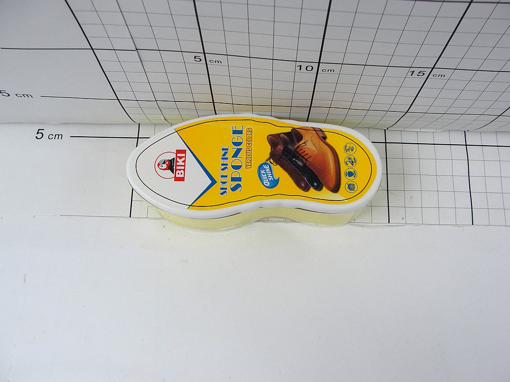 Pasta bezbarwna do butów z gąbką; wym.5,5x13x4 cm ; OPP ; 12/240 ; EAN: 