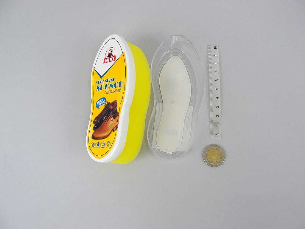 Pasta bezbarwna do butów z gąbką; wym.5,5x13x4 cm ; OPP ; 12/240 ; EAN: 