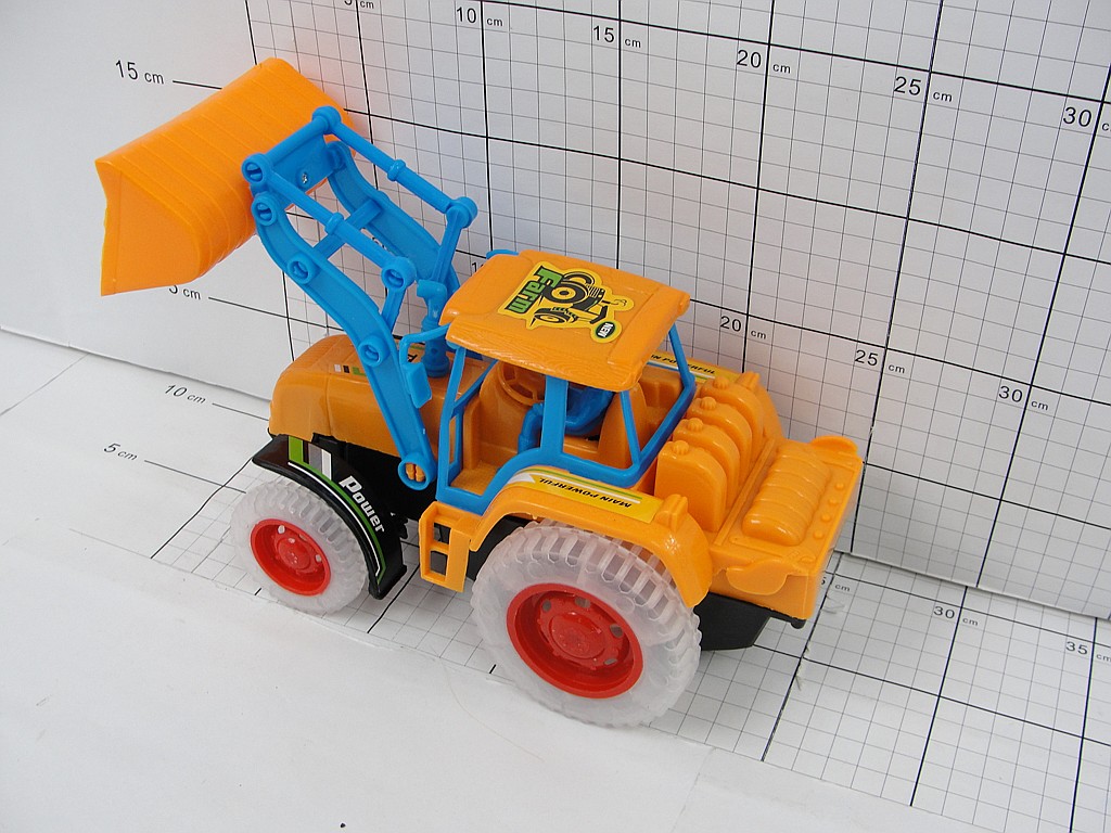 Traktor z łyżką, friction; wym.30x12x11 cm PPB EAN: 
