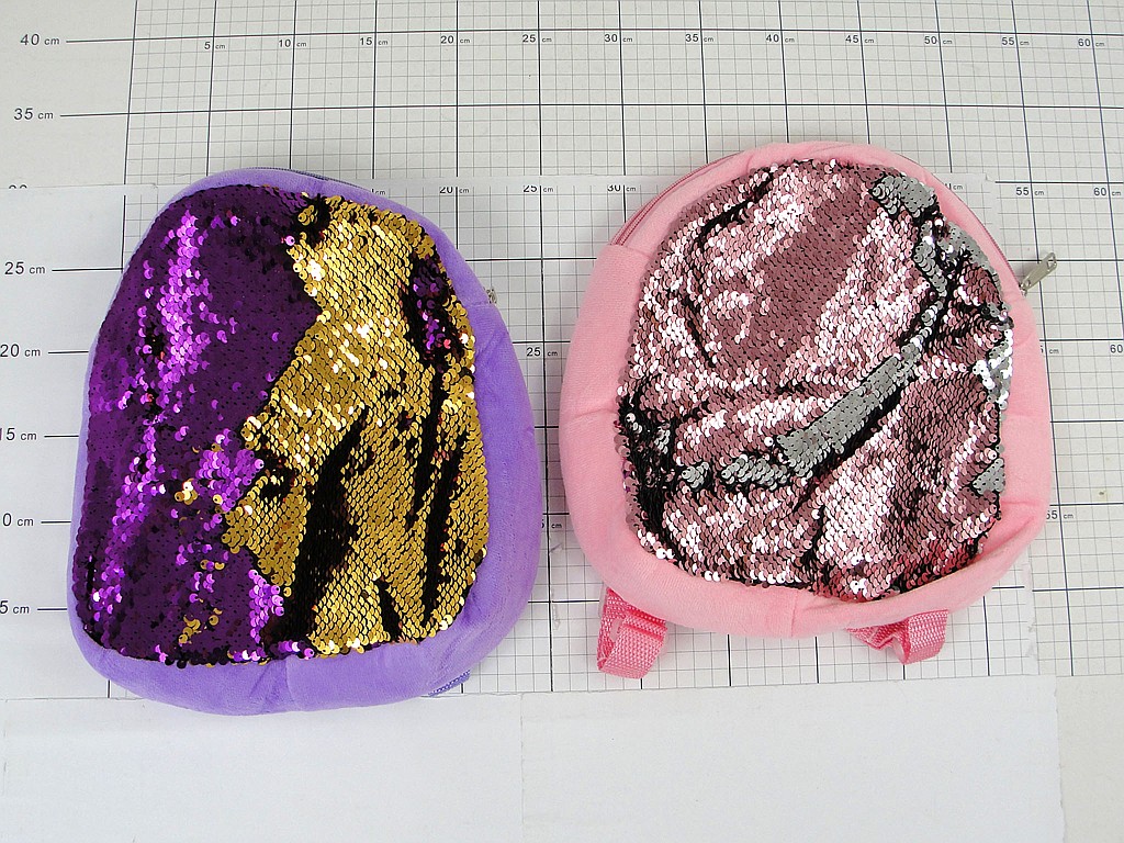 PLECAK MAGICZNE CEKINY ; MIX KOLORÓW; wym. 20x24x6cm; PPB ; 300 ; EAN: 