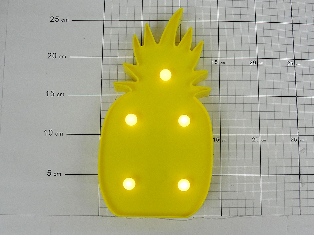 LAMPKA ANANAS LED ; 3xAA; wym. 13x25x3cm; PPB ; 36 ; EAN: 