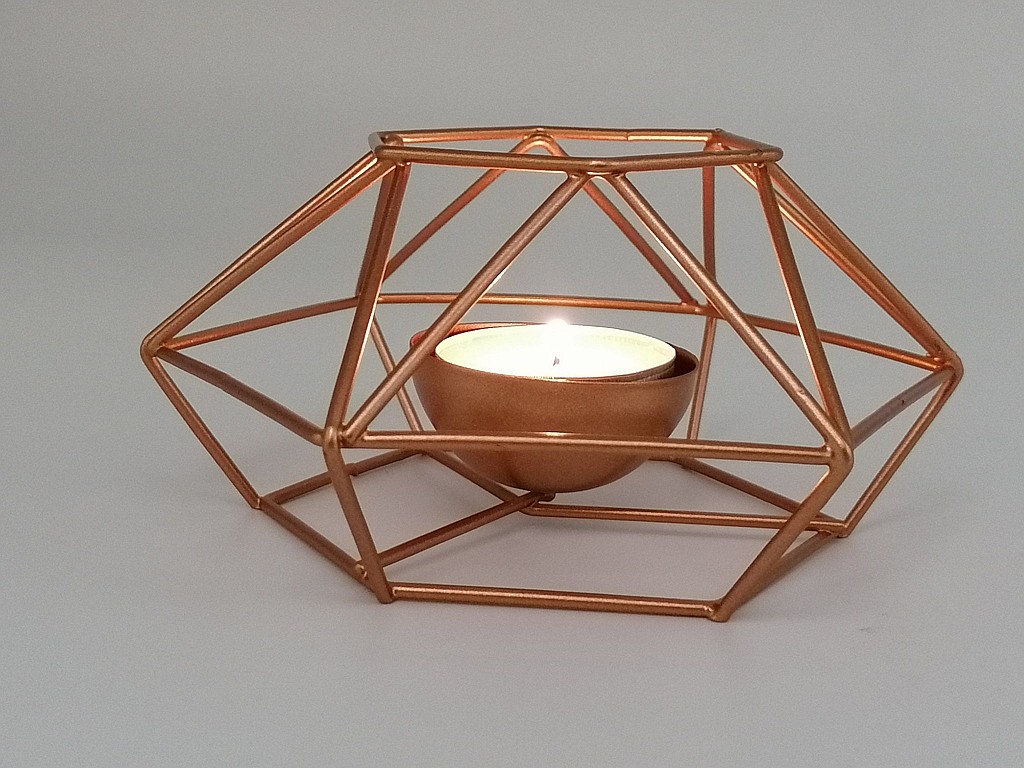 ŚWIECZNIK TEALIGHT METAL ŚR 11,5CM śr 11,5wys 6 cm  ; PPB ; 72 ; EAN: 