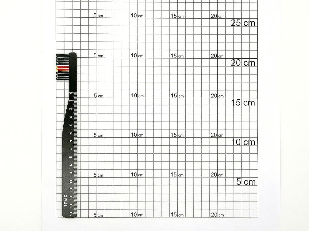 LINIJKA DREW. SZCZOT. DO ZĘBÓW dł. Linijki 20,5cm ; DISPLAY ; 36/720 ; EAN: 