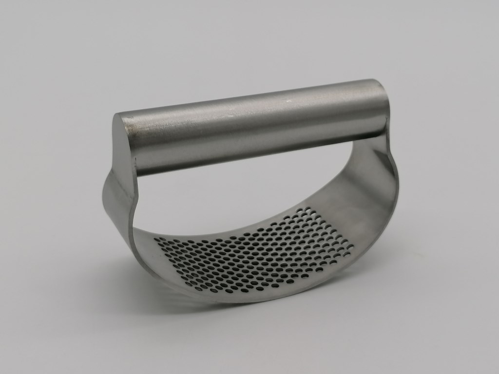 WYCISKACZ, PRASA DO CZOSNKU RĘCZNA ; METAL; wym. Op. 7,5x11x5,5cm ; BOX ; 50 ; EAN: 