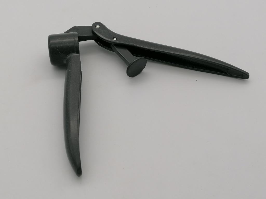 WYCISKACZ, PRASKA DO CZOSNKU ; wym. 16x6x2cm ; 200 ; EAN: 