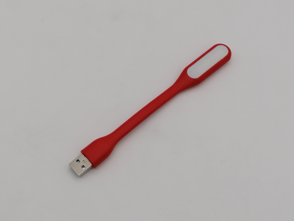 LAMPKA NA USB LED ; MIX KOLORÓW; dł. 16,5cm ; B/C ; 1000 ; EAN: 