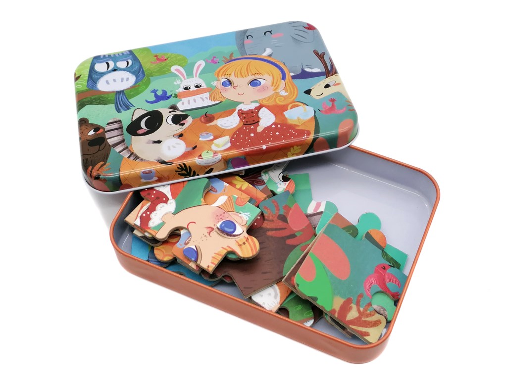 PUZZLE W METALOWYM PUDEŁKU 22el. ; wym. 17x12x2,5cm ; BOX ; 90 ;