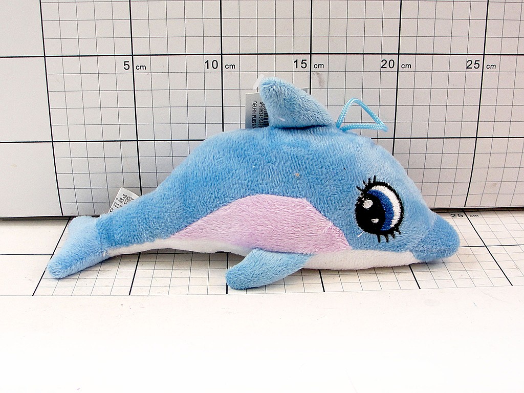 DELFIN PLUSZOWY Z ZAWIESZKĄ ; wym. 22x10x10cm ; PPB ; 800 ; EAN: 