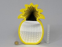 LAMPKA 3D ANANAS LED LUSTRO TUNEL; 3xAA; wym. 13,5x12x5cm; BOX ; 40 ; EAN: 