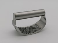 WYCISKACZ, PRASA DO CZOSNKU RĘCZNA ; METAL; wym. Op. 7,5x11x5,5cm ; BOX ; 50 ; EAN: